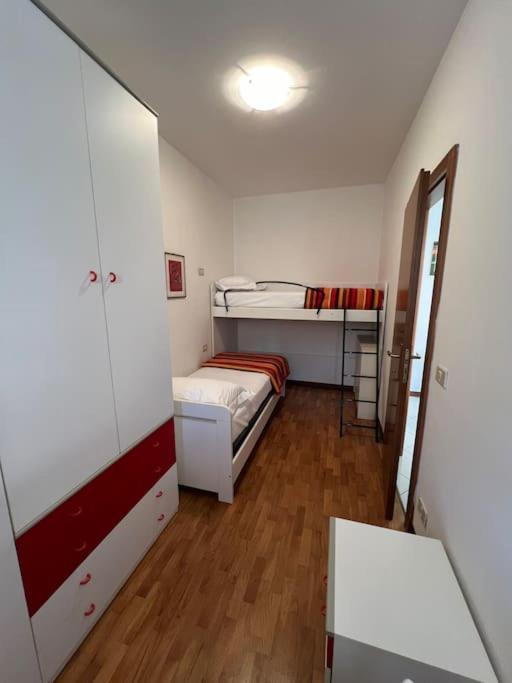 布雷佐内加尔达Giuly Beth'S House公寓 外观 照片