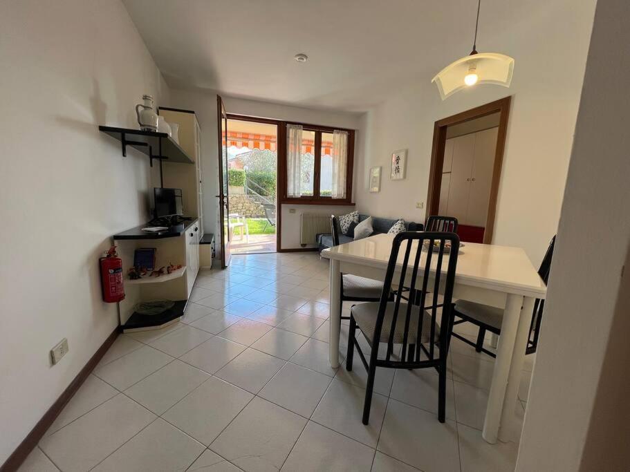 布雷佐内加尔达Giuly Beth'S House公寓 外观 照片